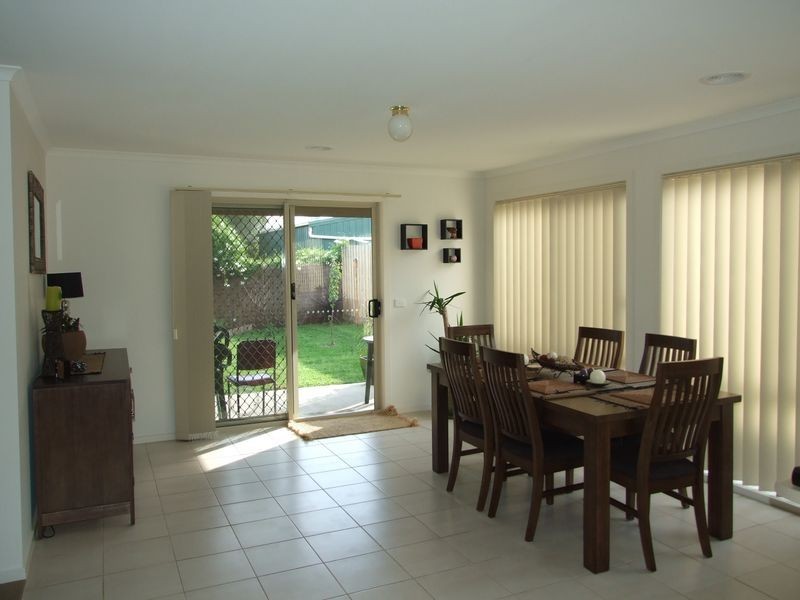 49 Pommel Street, Pakenham VIC 3810