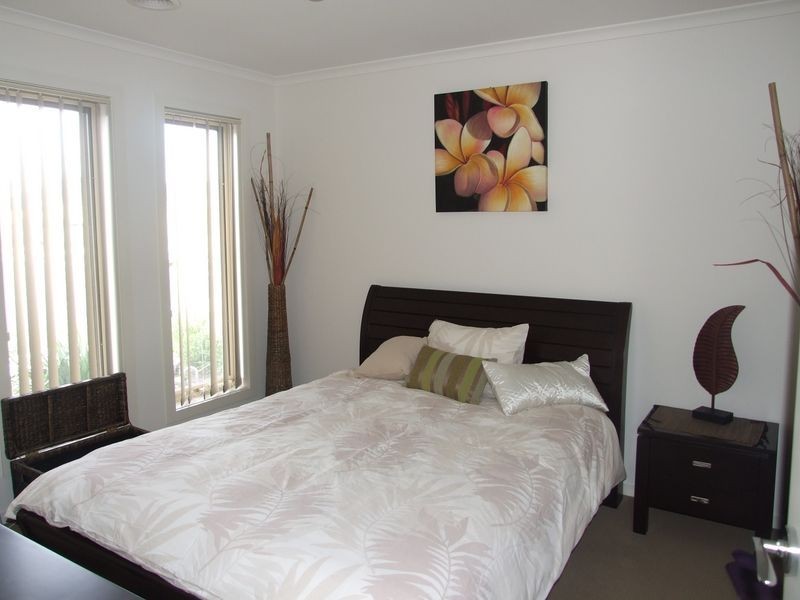 49 Pommel Street, Pakenham VIC 3810