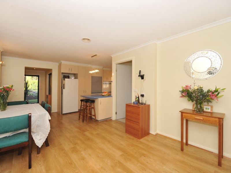 100 Duncan Drive, Pakenham VIC 3810