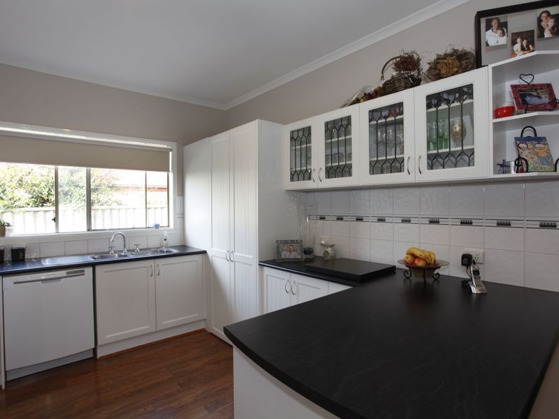 6 Yarra Close, Pakenham VIC 3810