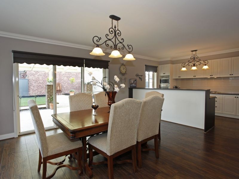 30 Everly Circuit, Pakenham VIC 3810