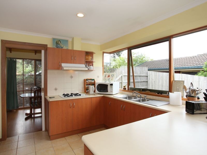 13 Breyleigh Drive, Pakenham VIC 3810