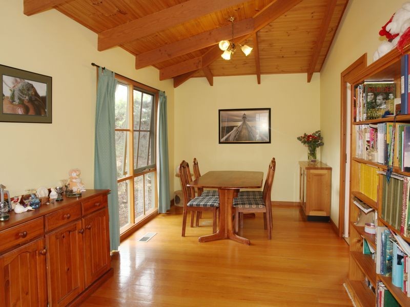 13 Breyleigh Drive, Pakenham VIC 3810