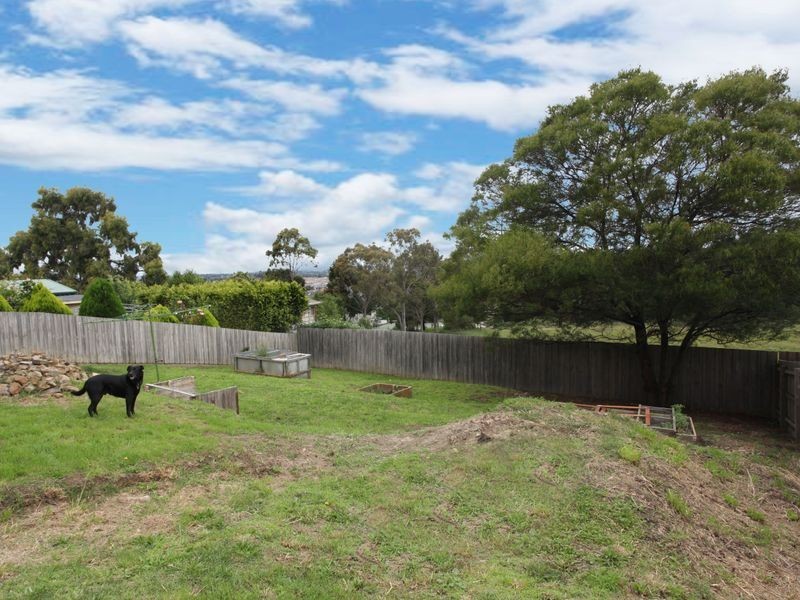 13 Breyleigh Drive, Pakenham VIC 3810