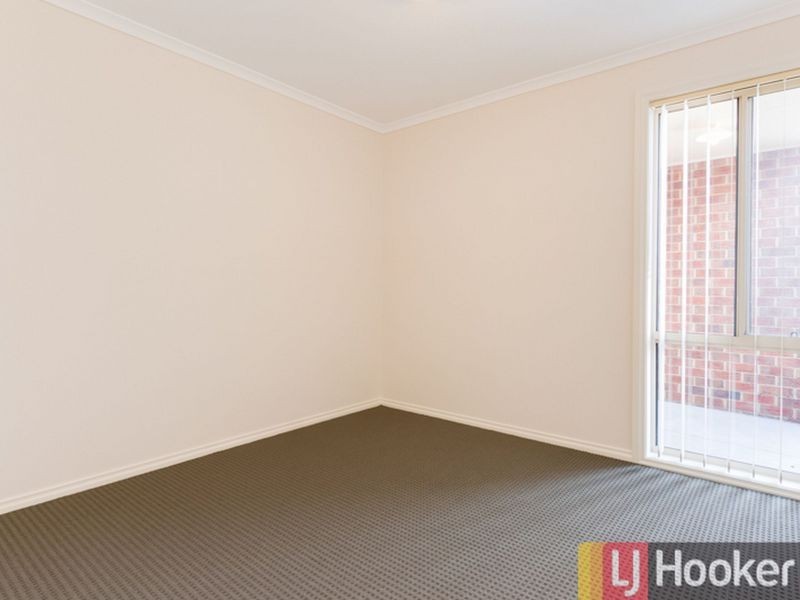 4/5 Glenda Court, Pakenham VIC 3810