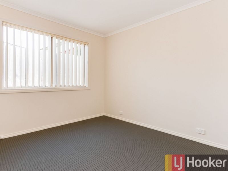 4/5 Glenda Court, Pakenham VIC 3810