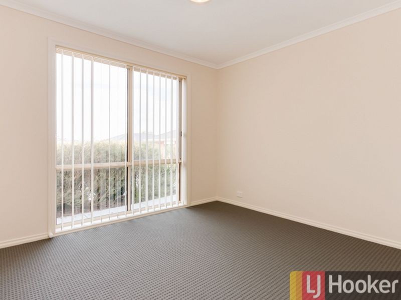 4/5 Glenda Court, Pakenham VIC 3810