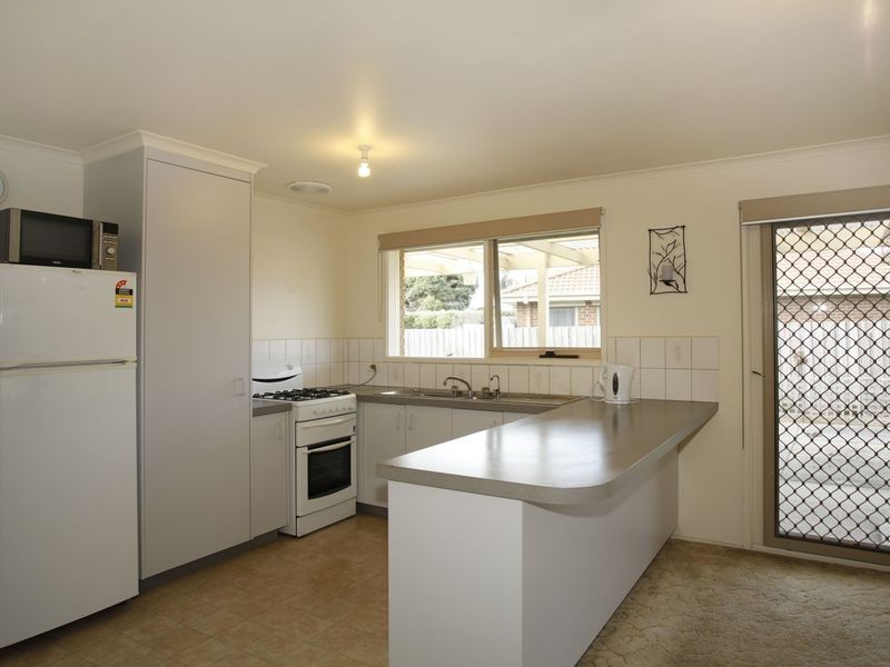 67 Simon Drive, Pakenham VIC 3810