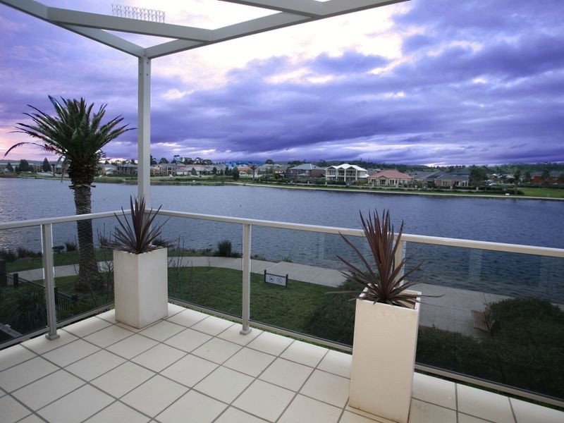 5/16-20 Cormorant Parade, Pakenham VIC 3810