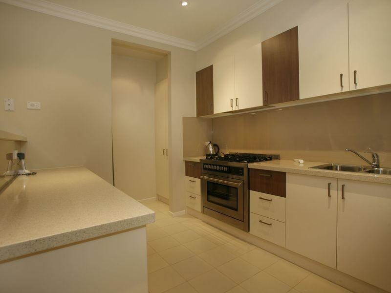 5/16-20 Cormorant Parade, Pakenham VIC 3810