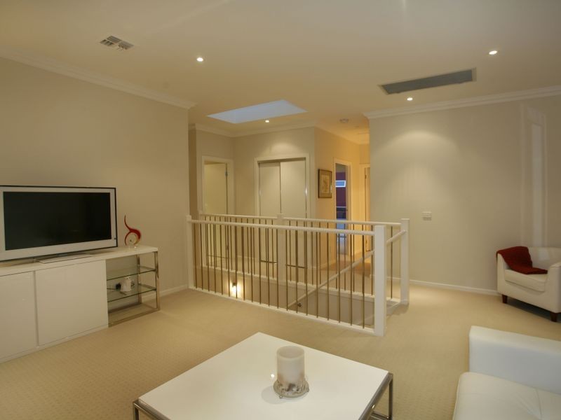 5/16-20 Cormorant Parade, Pakenham VIC 3810
