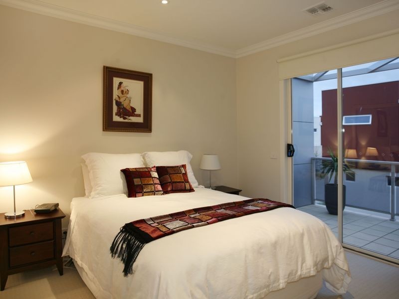 5/16-20 Cormorant Parade, Pakenham VIC 3810