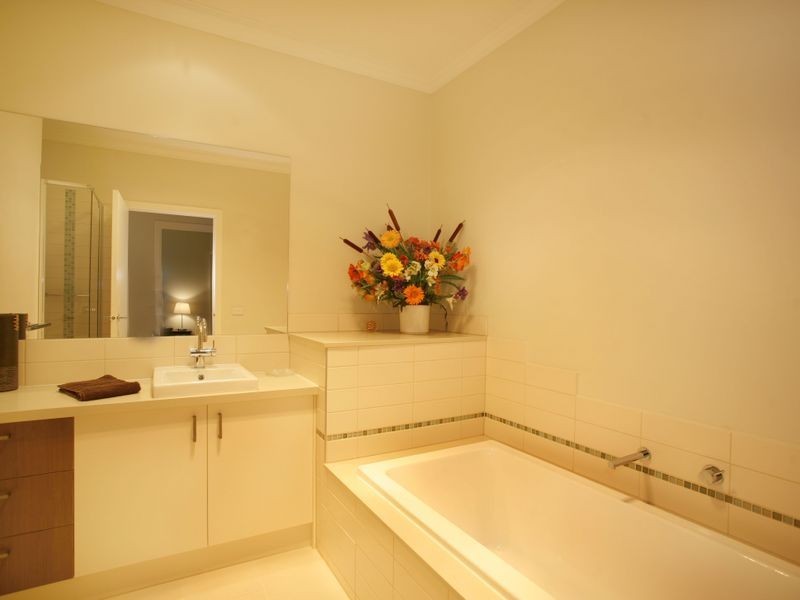 5/16-20 Cormorant Parade, Pakenham VIC 3810