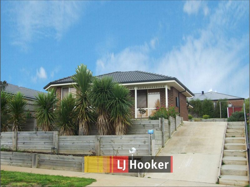 7 Yellowgum Drive, Pakenham VIC 3810