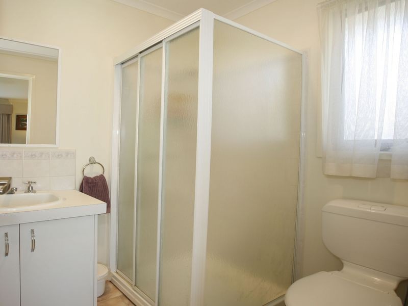 4 Martingale Place, Pakenham VIC 3810