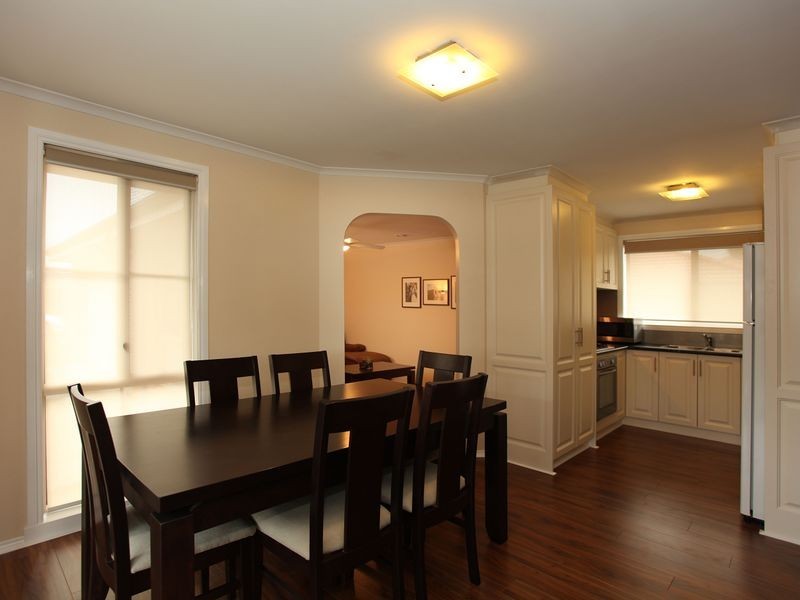 11 Stella Place, Pakenham VIC 3810