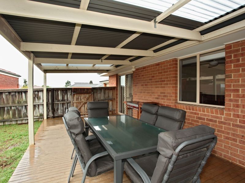 11 Stella Place, Pakenham VIC 3810