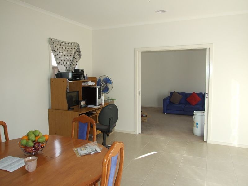 12 Versace Court, Pakenham VIC 3810