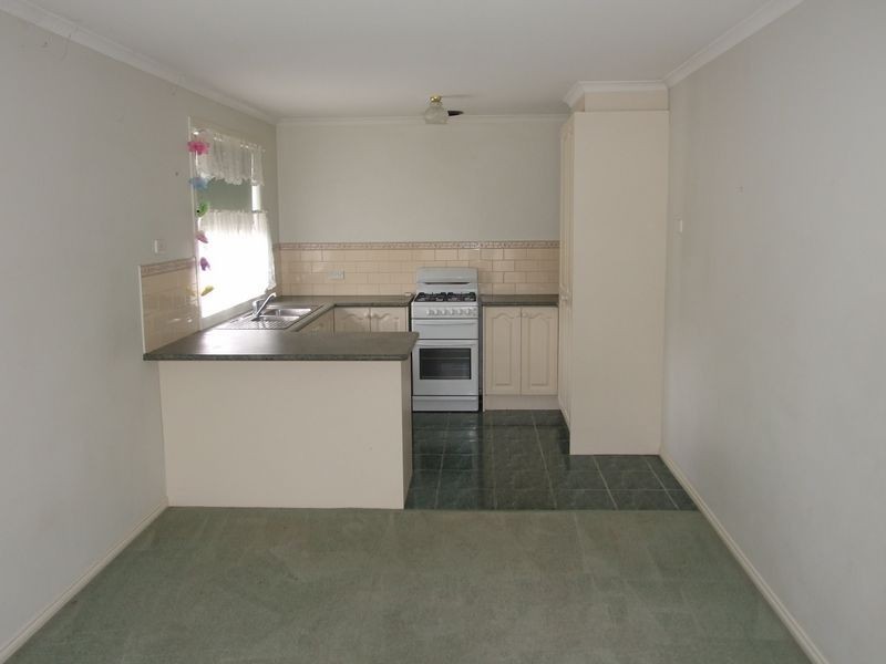 1/22 Jacqueline Place, Pakenham VIC 3810