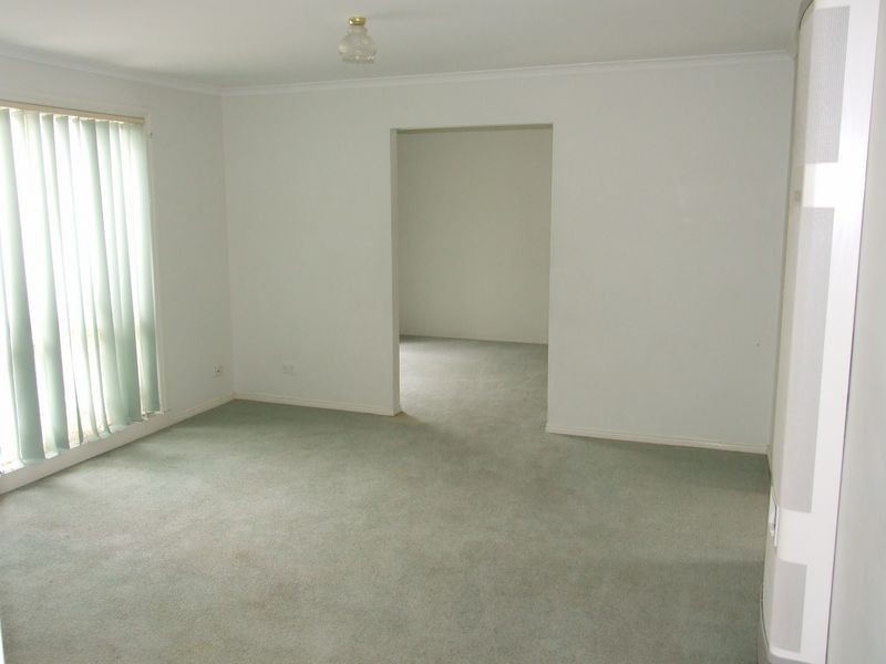 1/22 Jacqueline Place, Pakenham VIC 3810