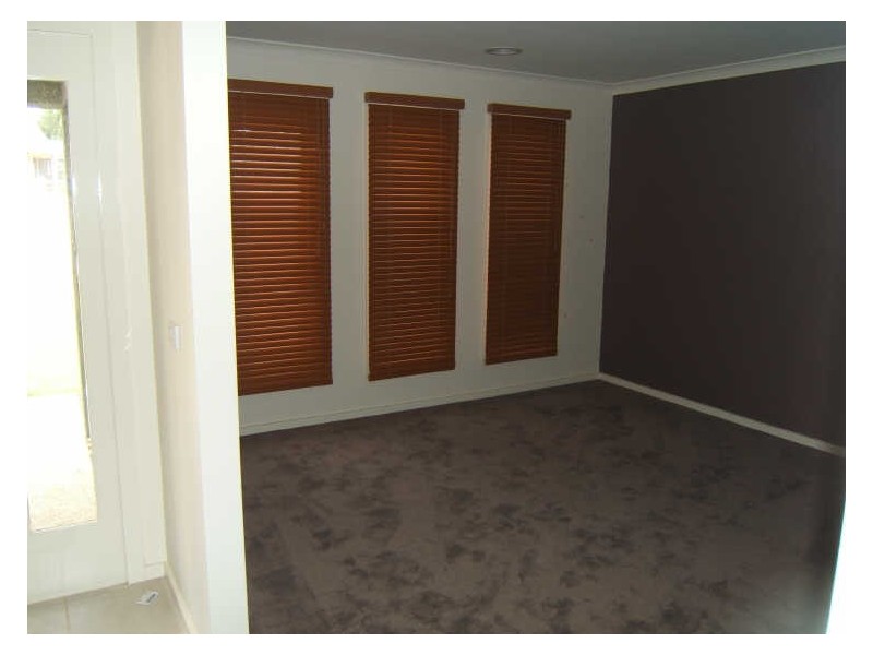 9 Renlik Court, Pakenham VIC 3810