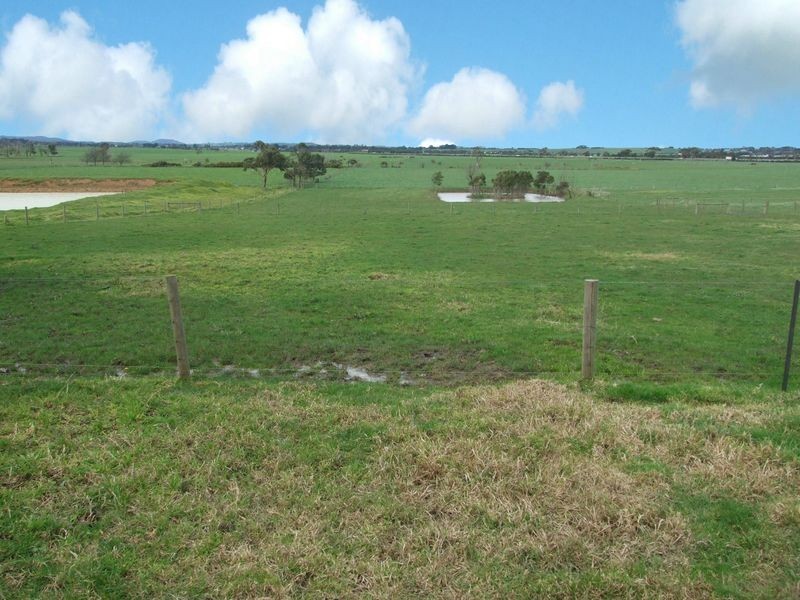 114 Ryan Road, Pakenham VIC 3810