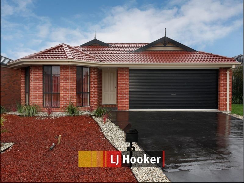 40 Laurina Link, Pakenham VIC 3810