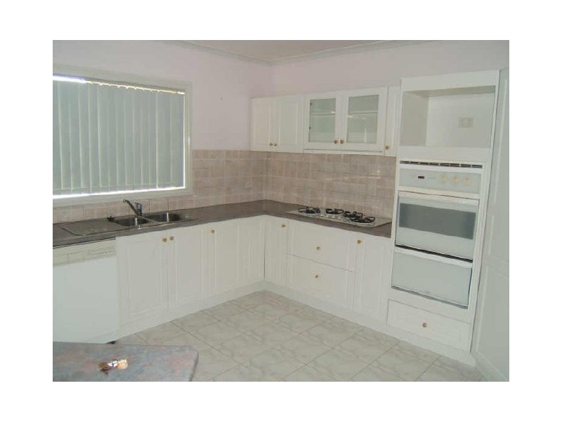 16 McGill Court, Pakenham VIC 3810