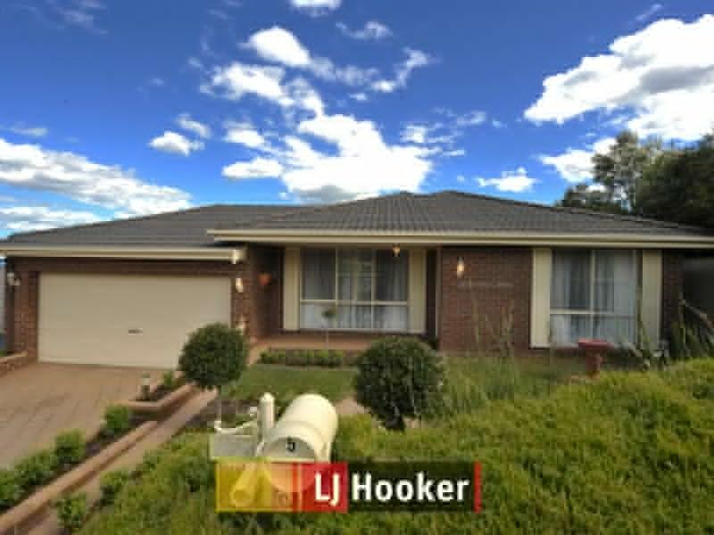 5 Breyleigh Drive, Pakenham VIC 3810