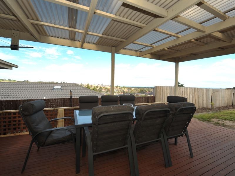 5 Breyleigh Drive, Pakenham VIC 3810