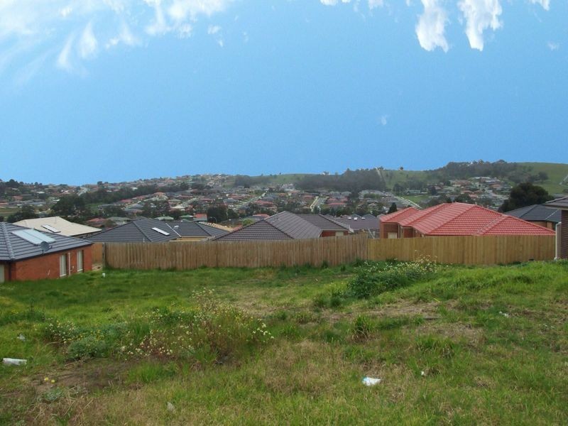 4 Sweet Gum Court, Pakenham VIC 3810