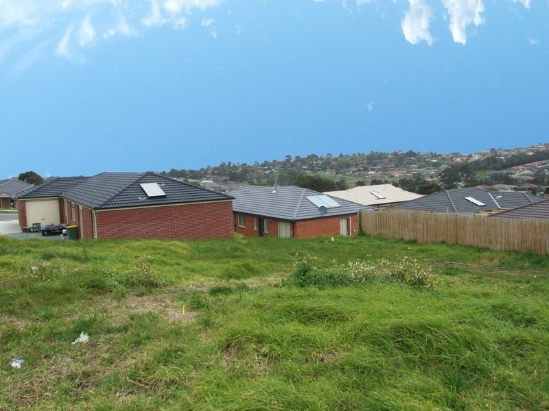 4 Sweet Gum Court, Pakenham VIC 3810