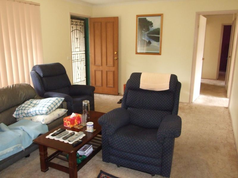 9 Osborn Grove, Pakenham VIC 3810