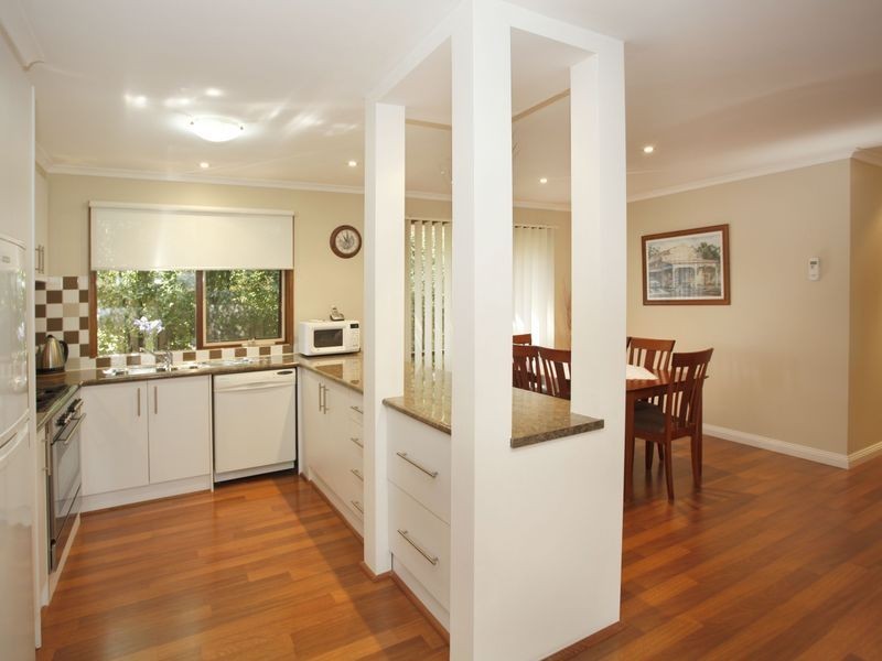 2 Daniel Court, Pakenham VIC 3810