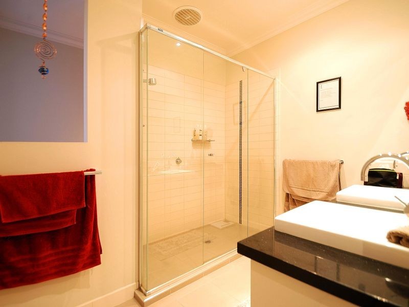 1/16-20 Cormorant Parade, Pakenham VIC 3810