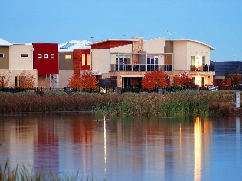 1/16-20 Cormorant Parade, Pakenham VIC 3810