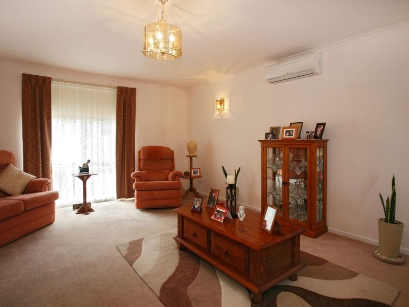 10/19 Eagle Drive, Pakenham VIC 3810