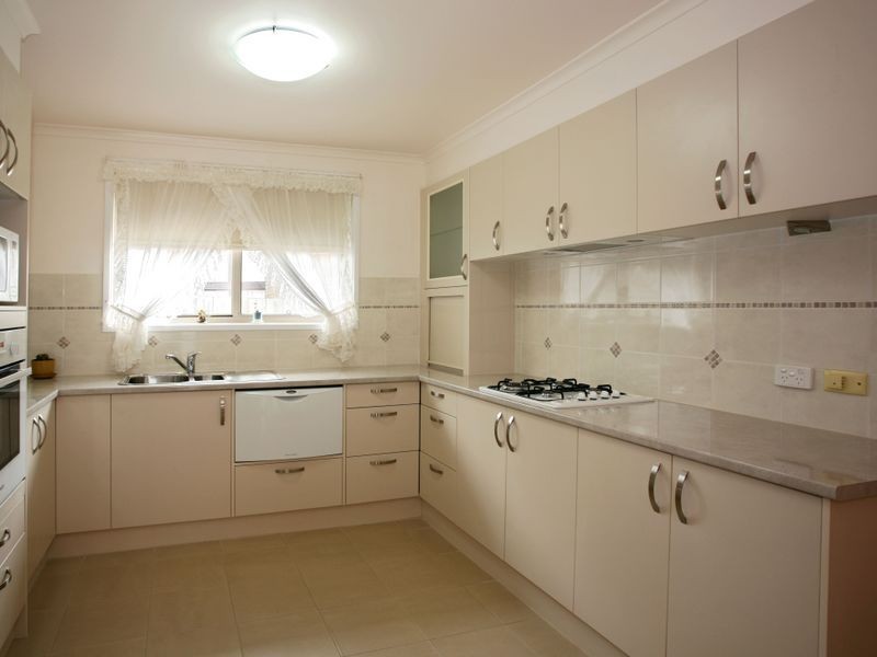 10/19 Eagle Drive, Pakenham VIC 3810