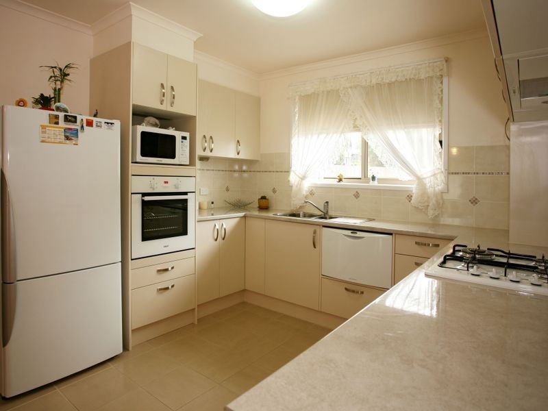 10/19 Eagle Drive, Pakenham VIC 3810