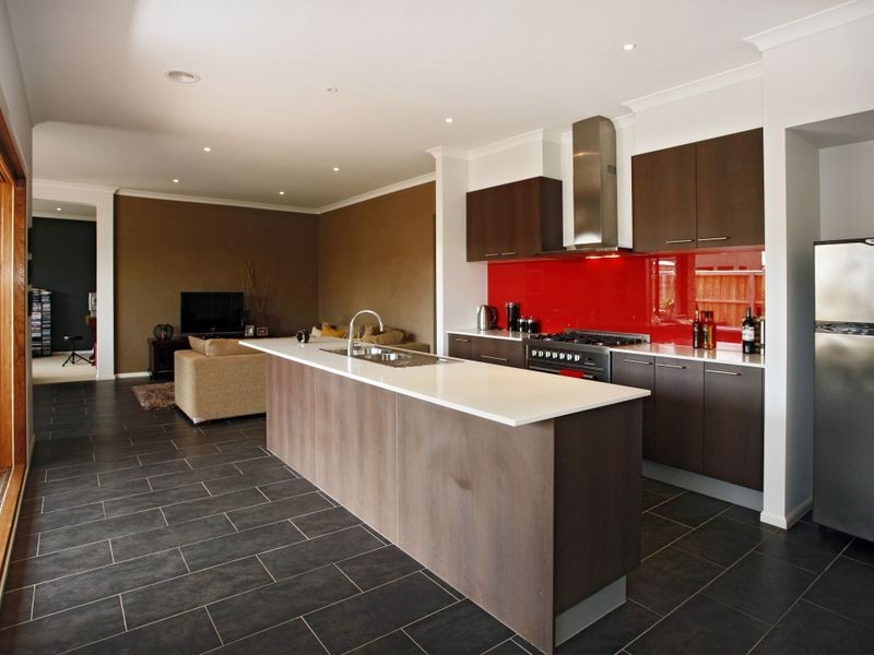 15 Flinders Park Drive, Officer VIC 3809