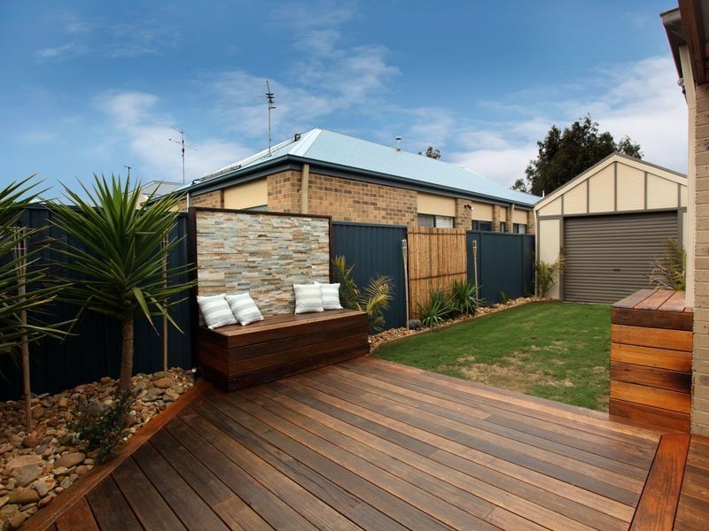 24 Mallee Circuit, Pakenham VIC 3810