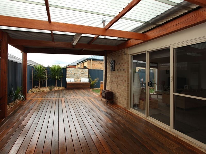 24 Mallee Circuit, Pakenham VIC 3810