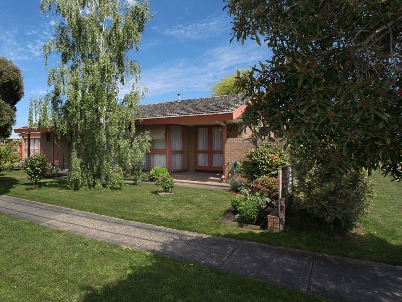 1 Leonard Court, Pakenham VIC 3810