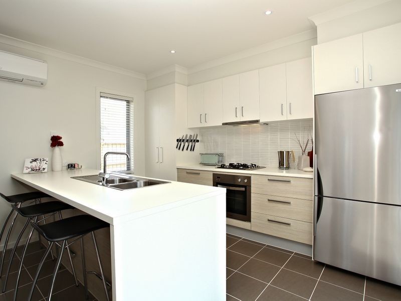 16 Lords Lane, Officer VIC 3809