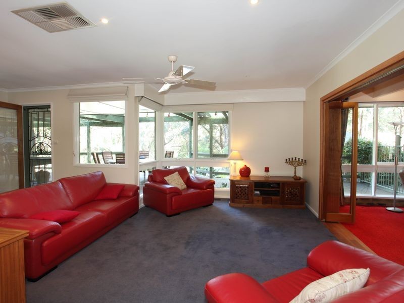 50 Baroona Road, Maryknoll VIC 3812