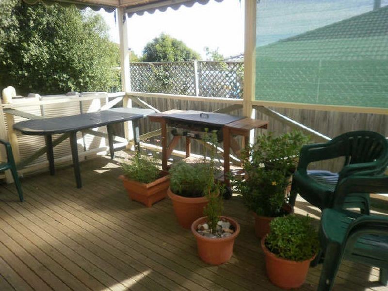 100 Eagle Drive, Pakenham VIC 3810