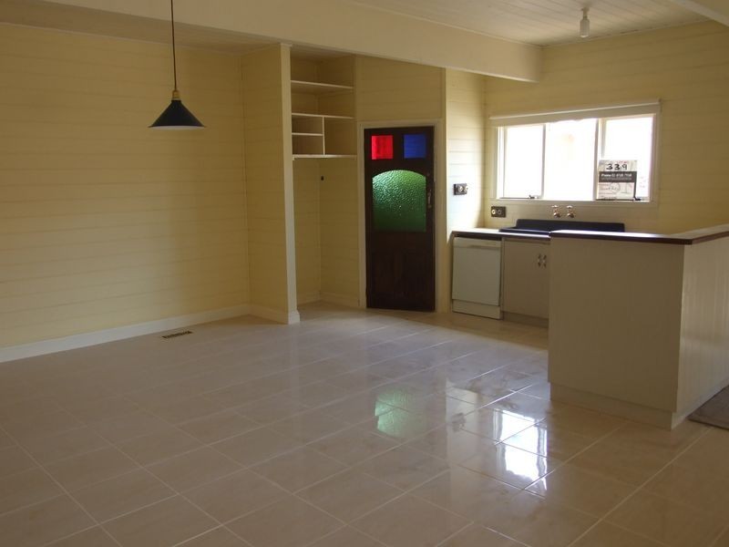 10/40 Army Road, Pakenham VIC 3810