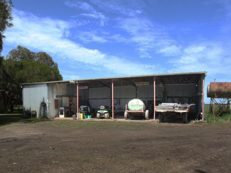 825 Koo Wee Rup Road, Pakenham VIC 3810