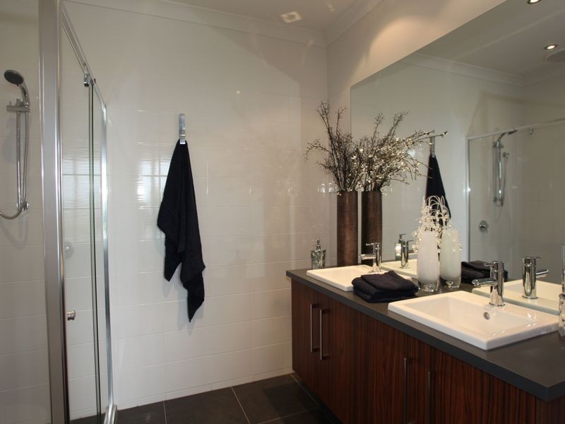 865 Webster Way, Pakenham VIC 3810