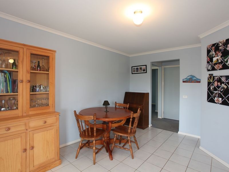 2A Clearview Court, Garfield VIC 3814